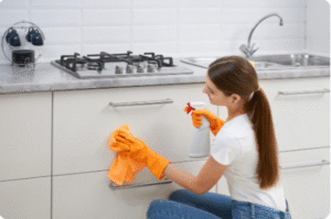 Move Out Kitchen Cleaning