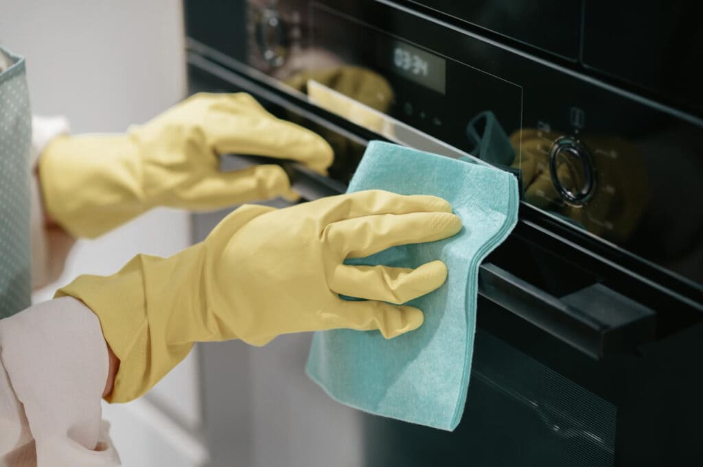 Professional Oven Cleaner in Melbourane